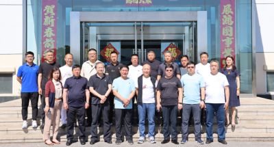 北大荒集團(tuán)尖山農(nóng)場董事長付余仁一行蒞臨公司參觀考察